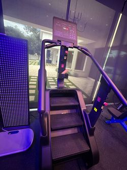 STEPR XL Full Commercial Stair Climber