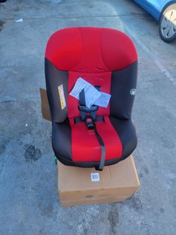 New in box baby car seat