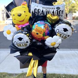 Customized Graduation Balloon Bouquets 