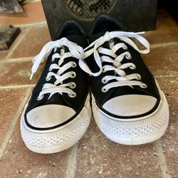 Converse - women’s 8.5