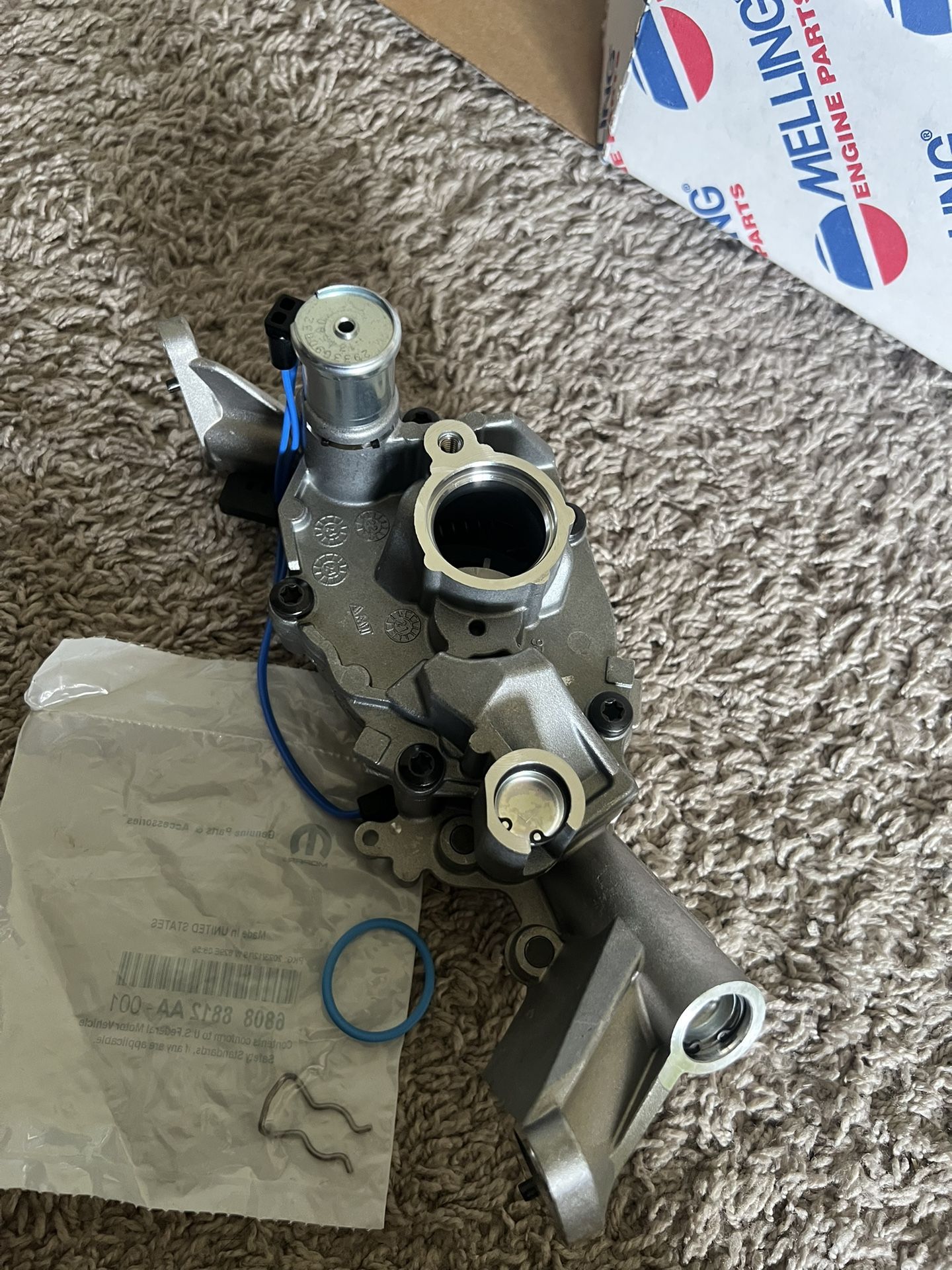 DODGE CHARGER 3.6 OIL PUMP