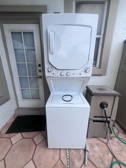 GE Electric dryer and washer combo machine 24 inch