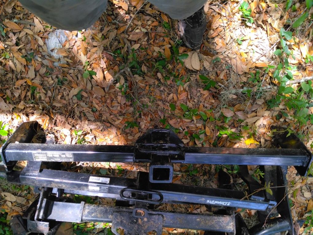 Curt Trailer Hitch