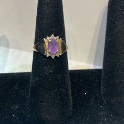 10k Gold Ring #109023-3 MJ