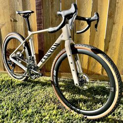 Canyon Grizl CF SLX 8 Di2 Carbon Gravel Road Bike (XS / 52)
