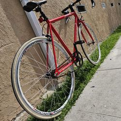 Micargi RD 267 Fixie Bicycle $190