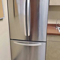Refrigerator - 25.1 cu. ft.
