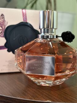 V&R Flowerbomb Nectar Perfume 