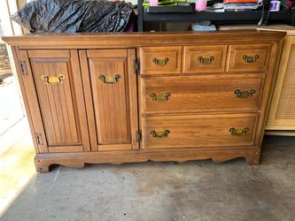 Dresser