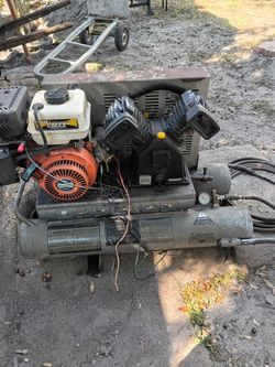 AIR COMPRESSOR MAGFORCE POWER EQUIPMENT 8 GALLON HEAVY DUTY COMMERCIAL AIR COMPRESSOR BARELY USED LIKE NEW