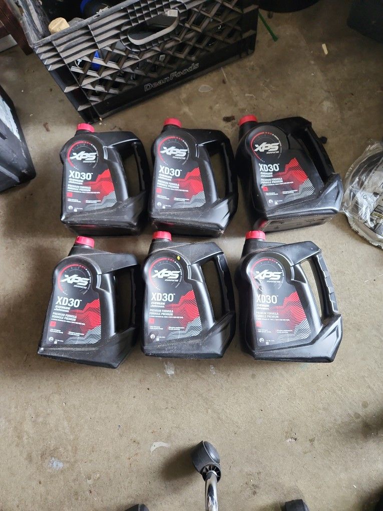2 Stroke Oil - Evinrude XPS