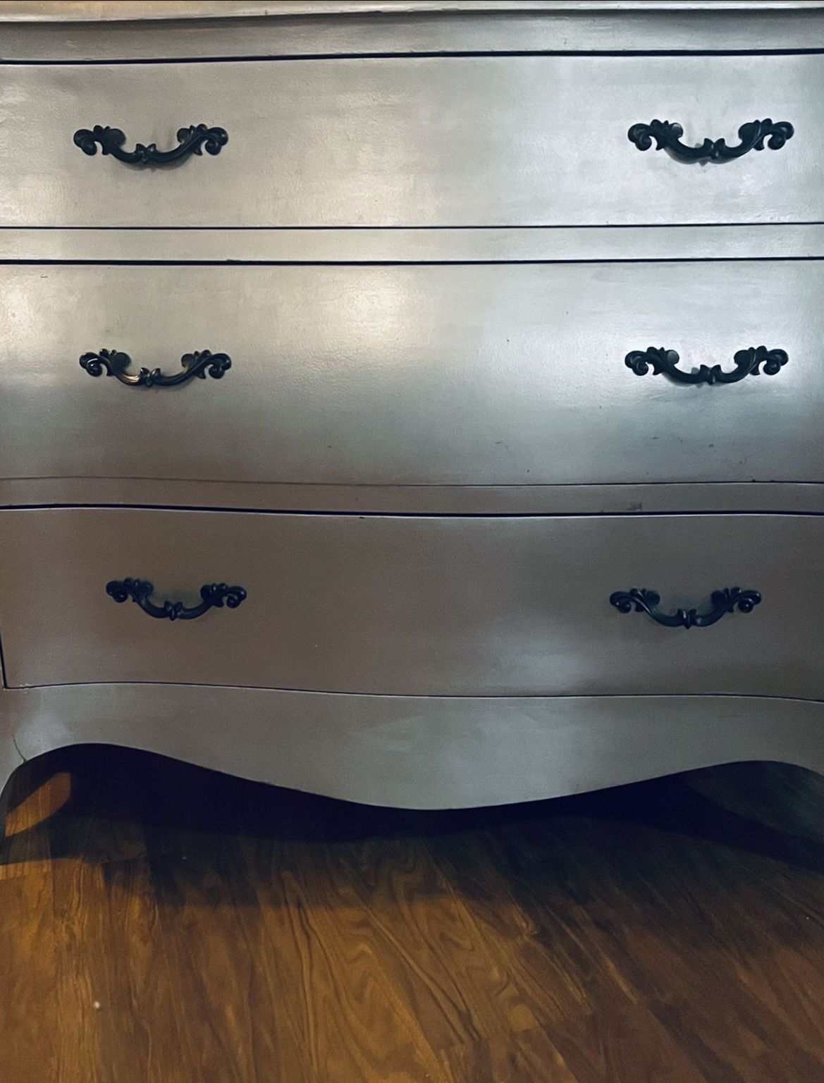Silver Bombe Chest