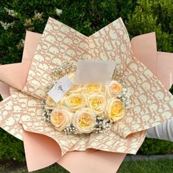 ramo| flowers| flower bouquets| bouquet| roses| valentines 
