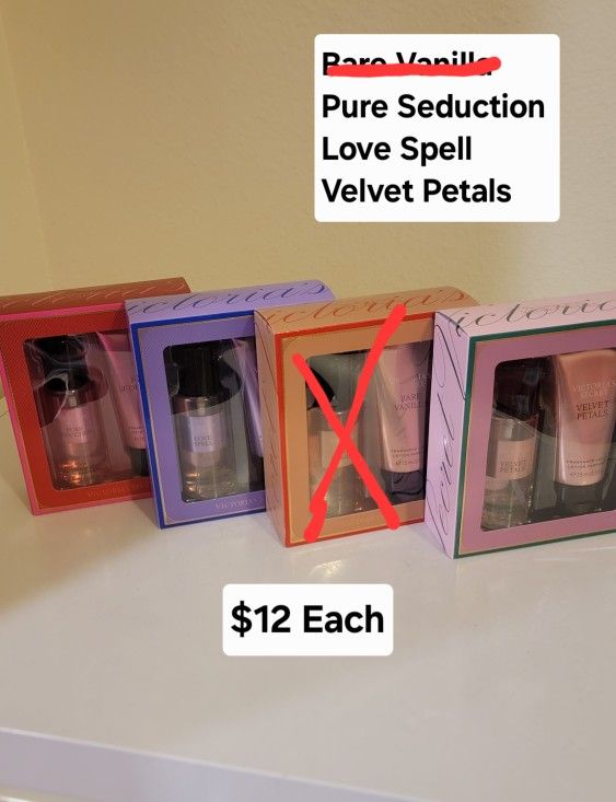 Victoria Secret Mist And Lotion Gift Set