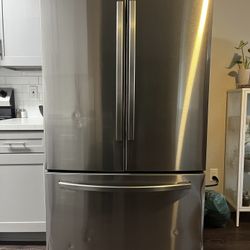 Samsung Standard Depth Fridge W/ Ice Maker