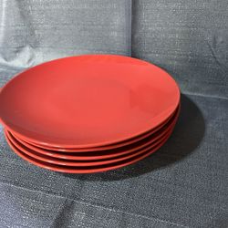 Plates Red