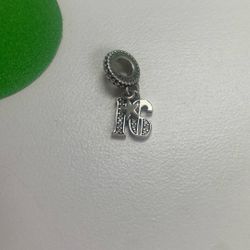 Pandora Charm Sweet 16 