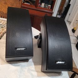 2 Bose 251 Environmental Speakers