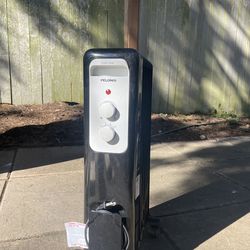 Pelonis 1500W Oil-Filled Radiant Electric Space Heater