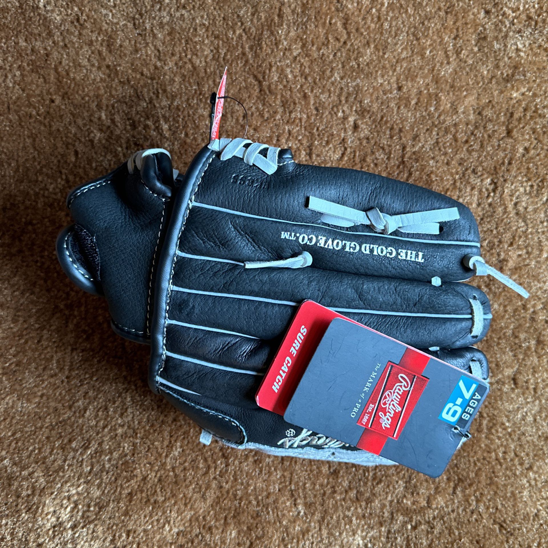 Rawlings 10.5” Baseball Glove 
