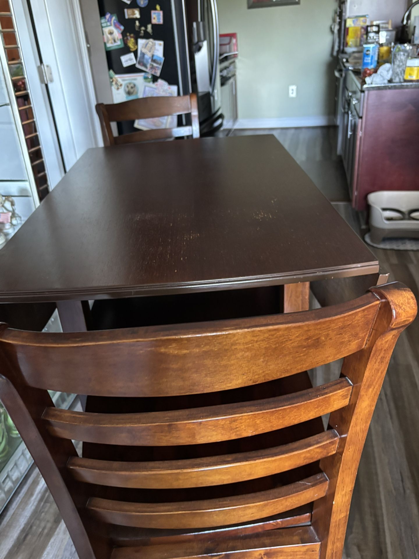 Kitchen Table And 4 Chairs