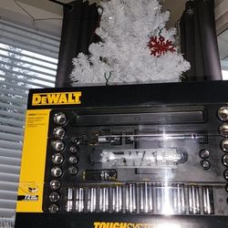 DeWalt Mechanics Tool Set With Toughsystem 2.0 