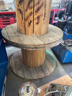 Wood wire reel