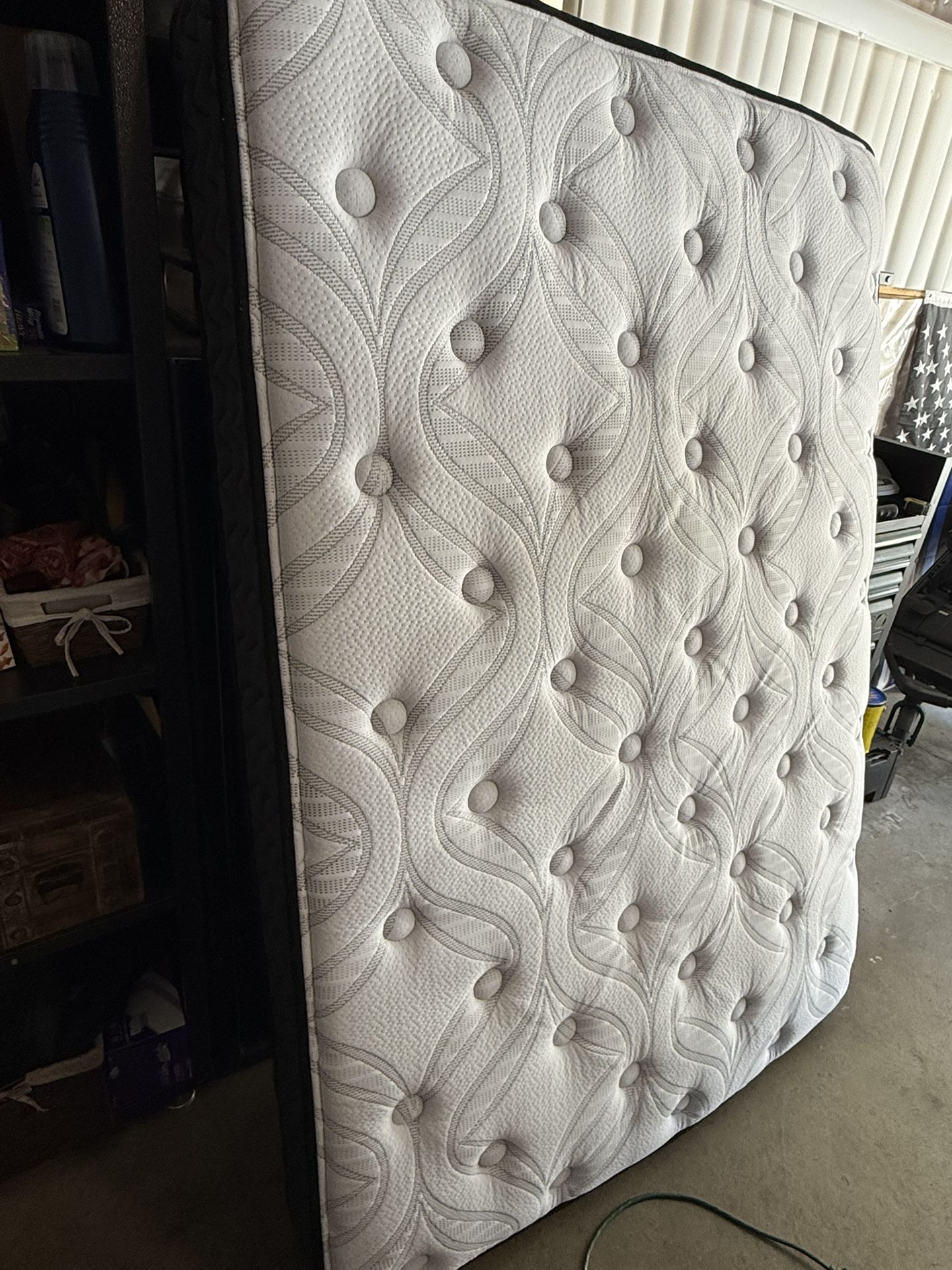 Full Size Mattress