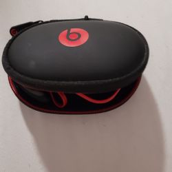 Beats Bluetooth Earphones 
