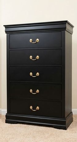 Black 5-Drawer Chest Dresser with Brass Handles