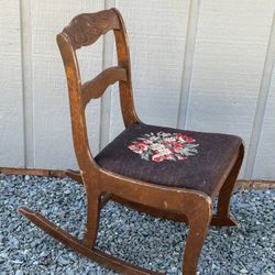 Antique Floral Embroidery Seat Wood Rocking Rocker Chair