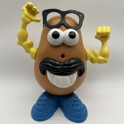 Vintage 31 Piece Mr and Mrs Potato Head Toy