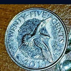 2017 Queen Elizabeth II Rare Strike Through Clash Error 