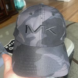 michael kors hat 