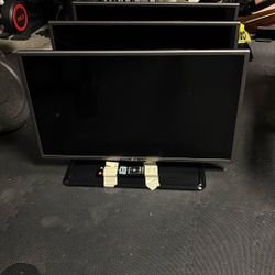 Lg 32 Inch Tv/monitors 