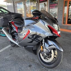 2024 Suzuki Hayabusa R1300 