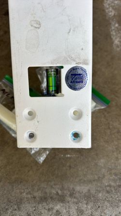 AC safe Universal Heavy Duty Mount