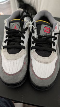 New jordan sz 7Y