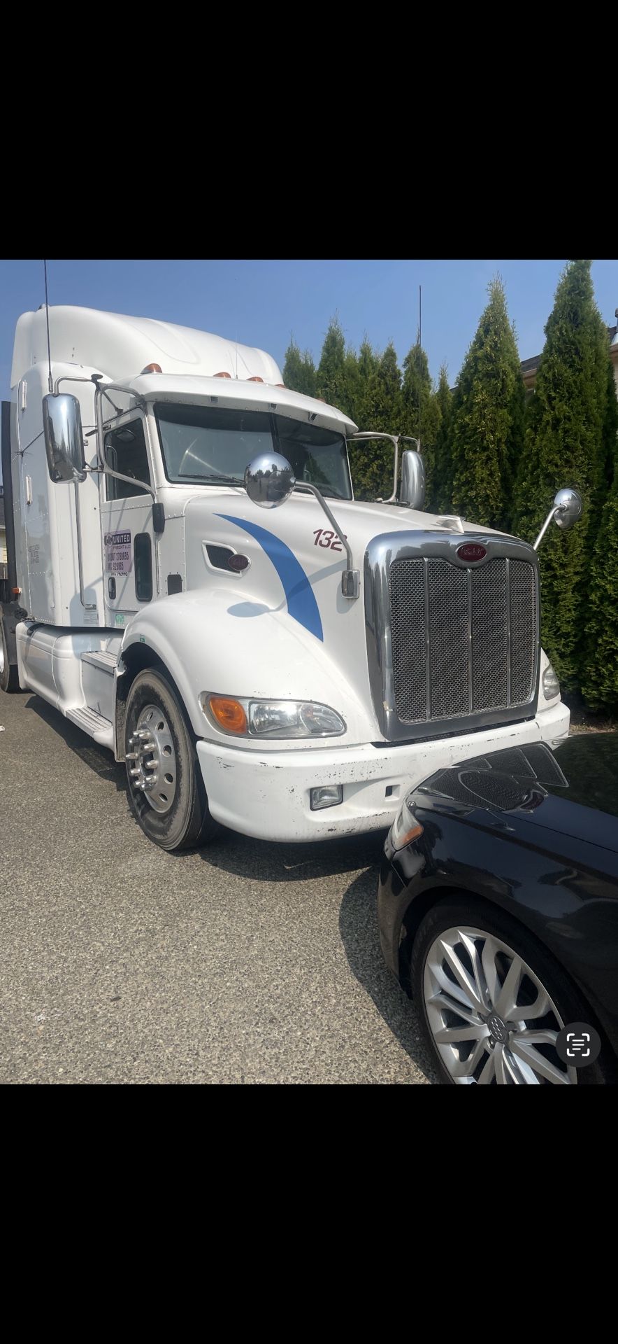 2009 Peterbelt commence engine 10speed.