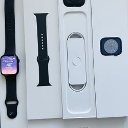 Apple Watch 8. (GPS) 32GB