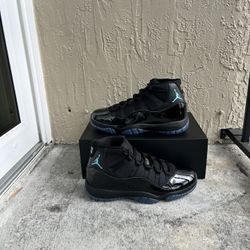 Retro 11 Gamma Blue 