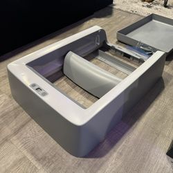 Petsafe ScoopFree Crystal Classic Automatic Litter Box