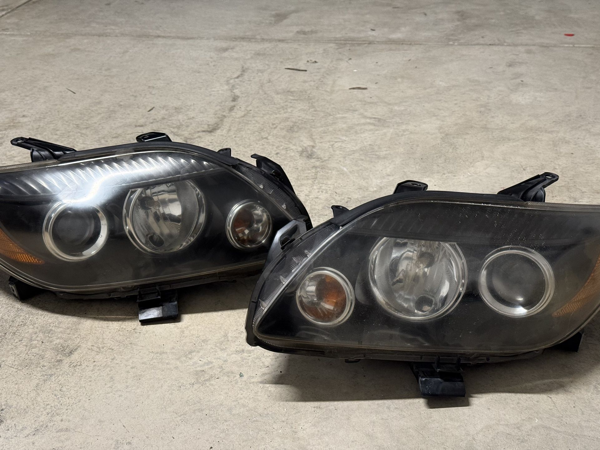 Scion tC headlights