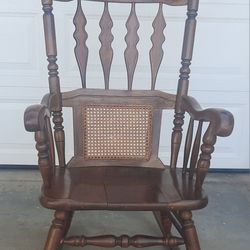 Antique Rocking Chair 