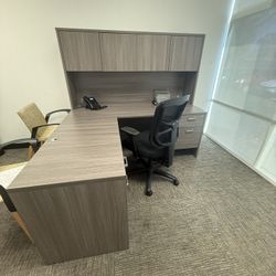 L Shaped Desk With Hutch 