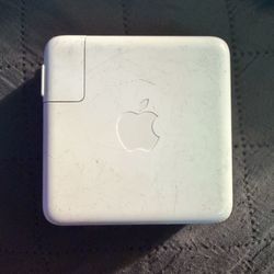 Apple 96w usb-c Power Adapter