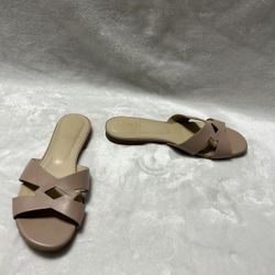 Women’s brown tan slip on sandals size 7.5 37.5