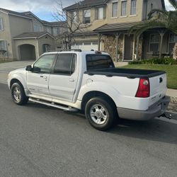 2001 Ford Explorer Sport Trac
