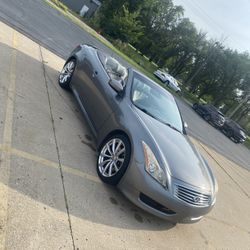 Hard Top Convertible Infiniti G37
