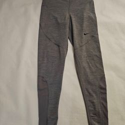Nike Pro Leggings Size Medium